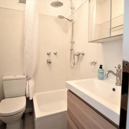 Cozy And Stylish Studioapartment Апартаменты *